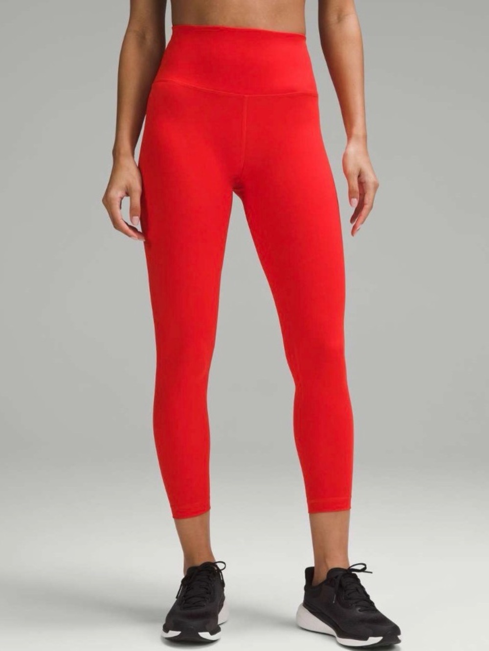 Lululemon Wunder Train High-Rise Tight 25"
Hot Heat size 0